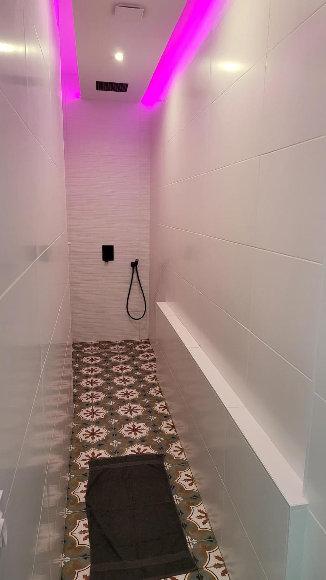 Martroi - Coeur De Ville - 3 Pieces 80 M2 Tv - Internet Haut Debit - Loisirs Et Affaires أورلييو المظهر الخارجي الصورة